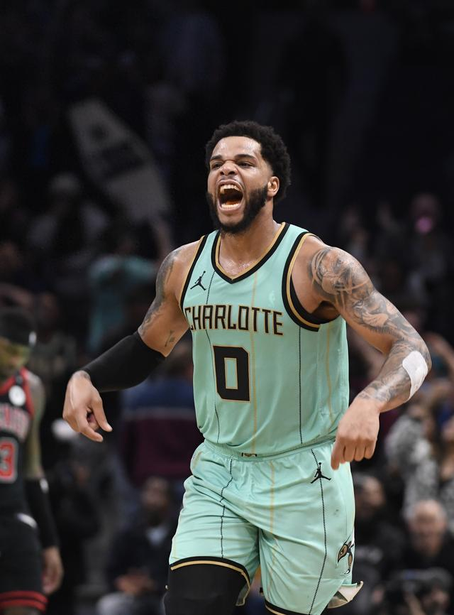 他曾一拳打丢1.9亿！6年熬成烂队钉子户 比傀儡老大更像一哥|黄蜂|布里奇斯|迈尔斯-布里奇斯|迈尔斯·布里奇斯|夏洛特黄蜂队_新浪体育_新浪新闻